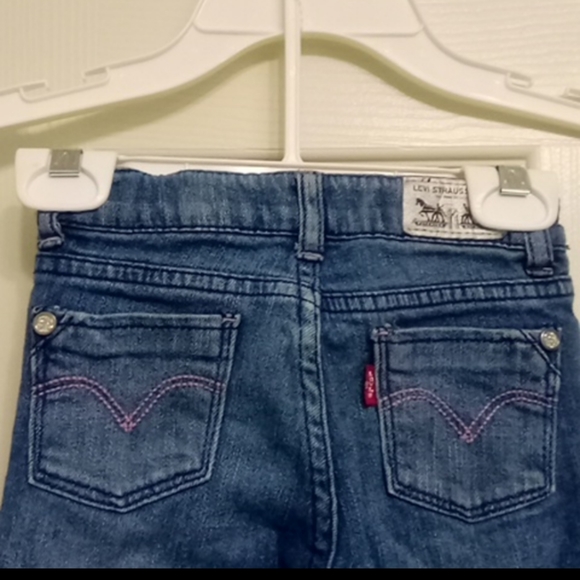 Levi's heart design pink stitch jeans - Picture 2 of 4